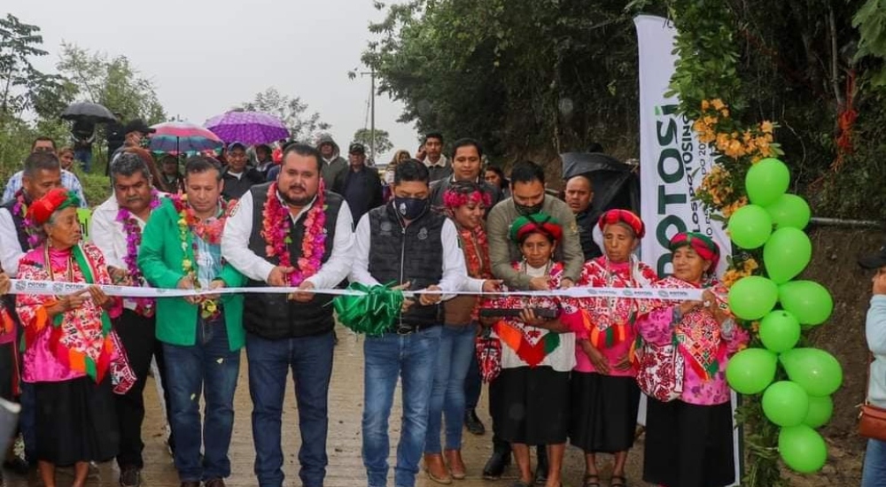 Ricardo Gallardo atiende a municipio olvidado por más de 20 años