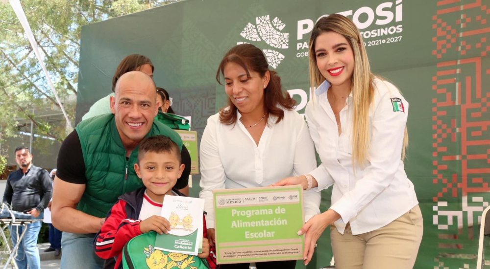 Ruth González pone en marcha programa de desayunos escolares en Mexquitic