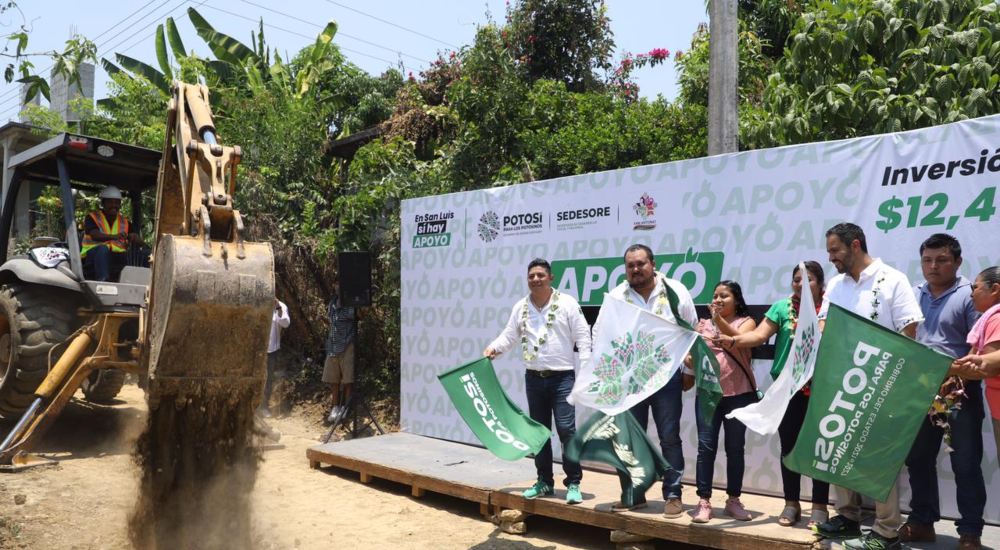 Ricardo Gallardo lleva desarrollo y transformación a las familias de San Antonio